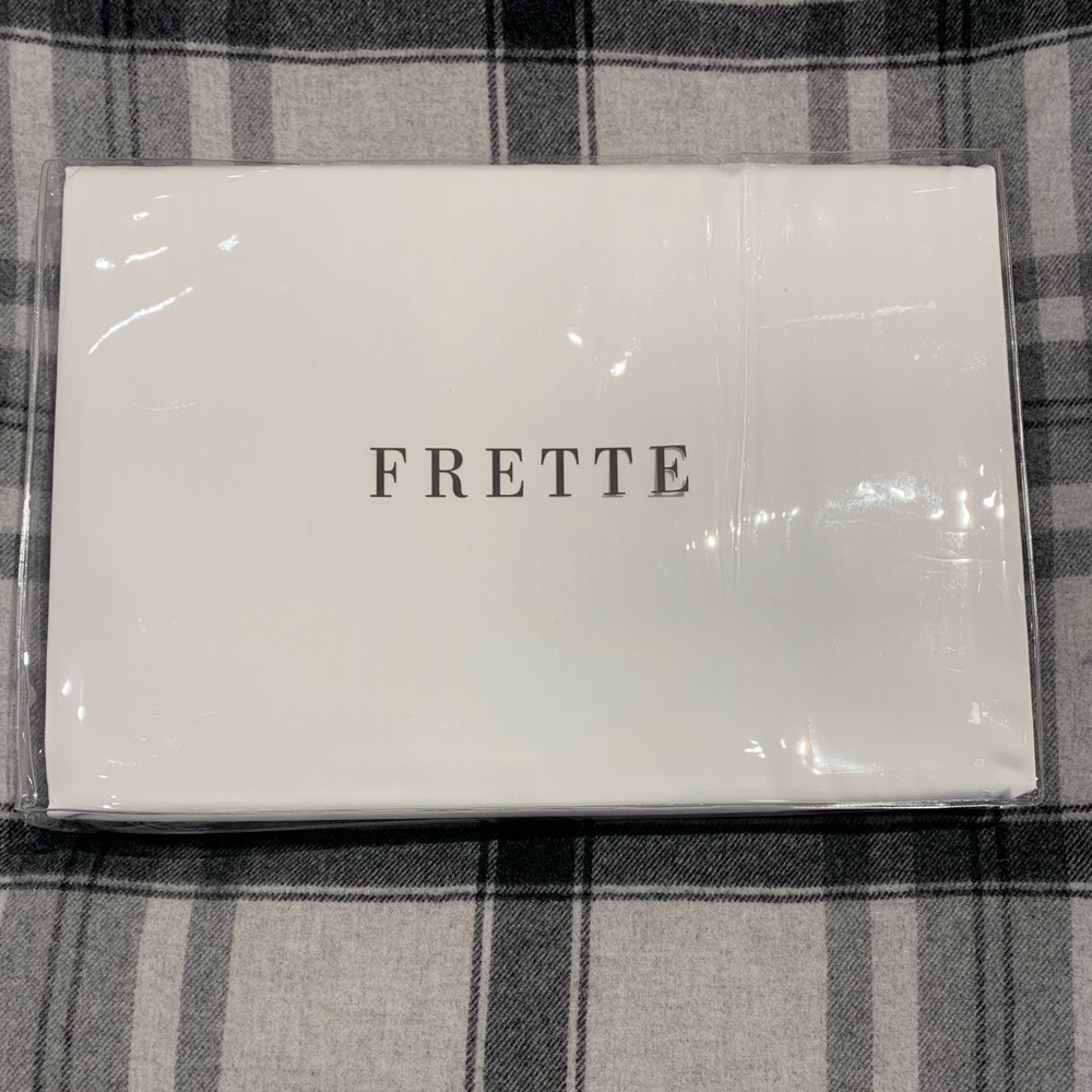 FRETTE MONZA SATEEN KING DUVET COVER WHITE NEW WITH TAGS